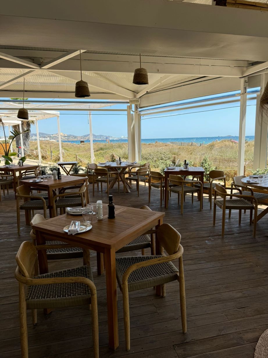 Terraza del restaurante Sa Sal Ibiza